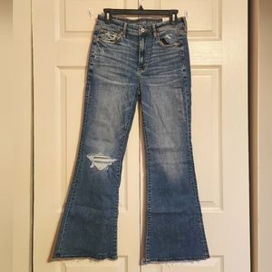 American Eagle AE Low-Rise Flare Jeans Women's Size 6 NWT